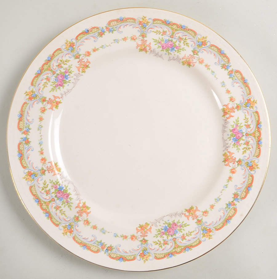 Mauvette Dinner Plate by Homer Laughlin -1