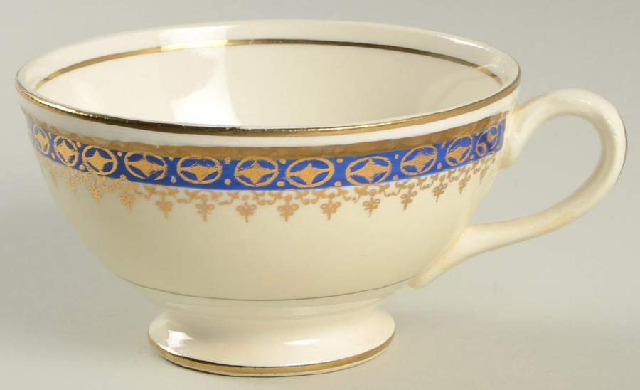 Monarch Footed Cup by Homer Laughlin -1