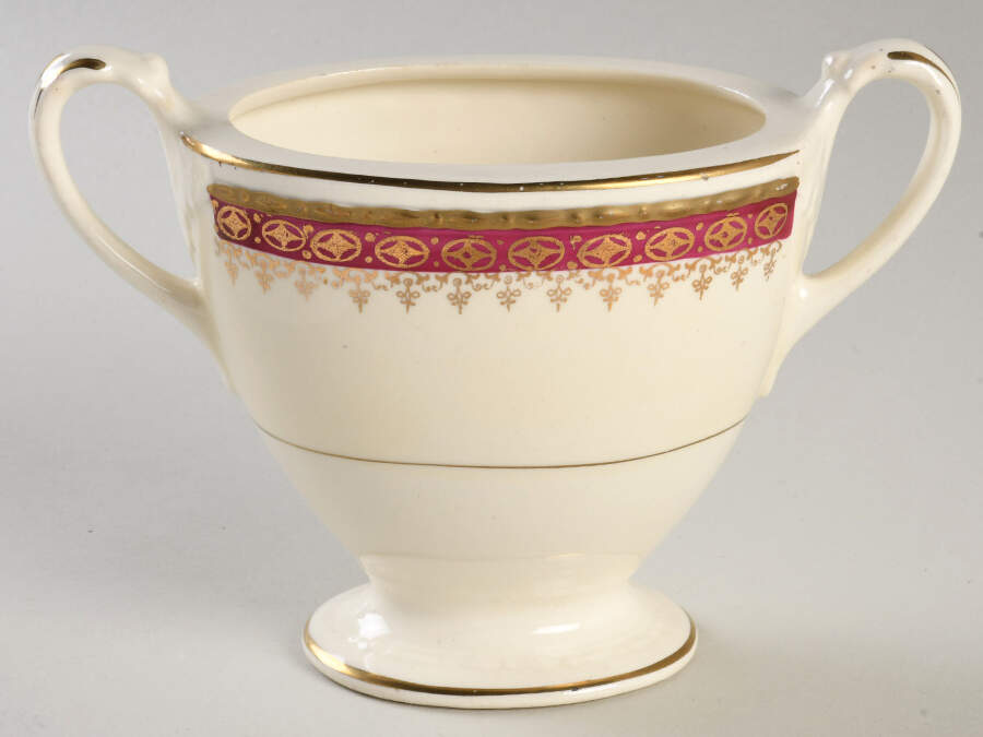 Monarch Sugar Bowl No Lid by Homer Laughlin -1