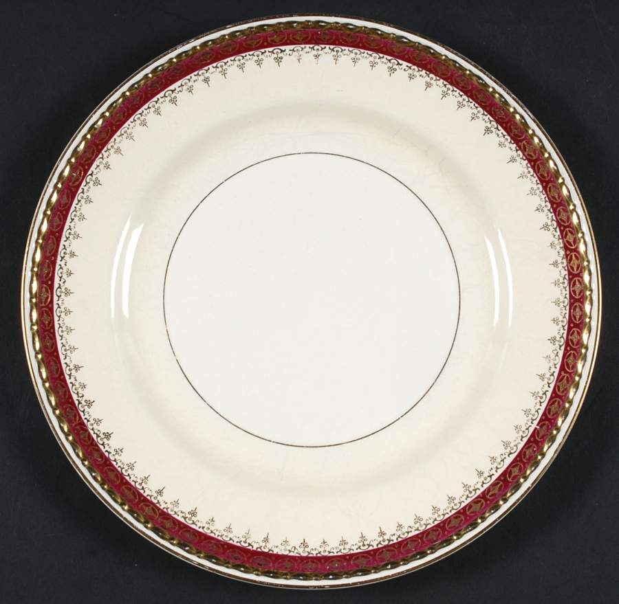 Monarch Dinner Plate by Homer Laughlin -1