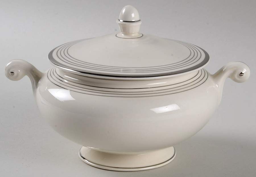 N1219 Sugar Bowl & Lid by Homer Laughlin -1