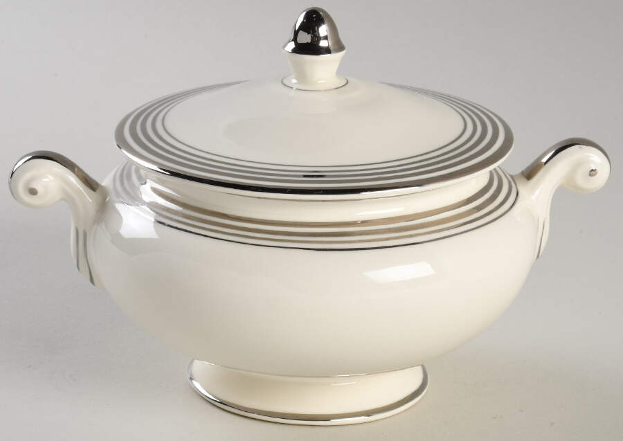 N1439 Sugar Bowl & Lid by Homer Laughlin -1