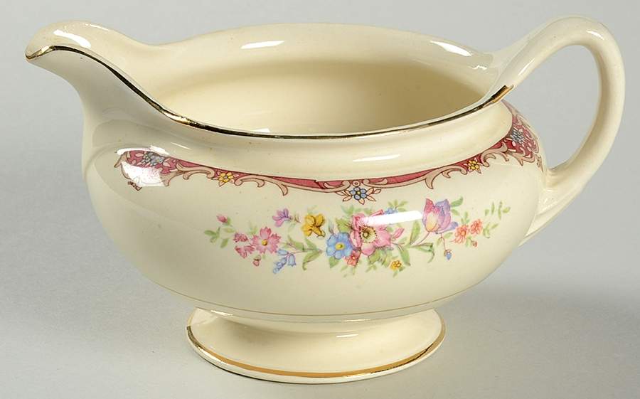 N1583 Creamer by Homer Laughlin -1