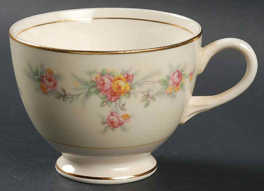 N1627 Footed Cup by Homer Laughlin -1