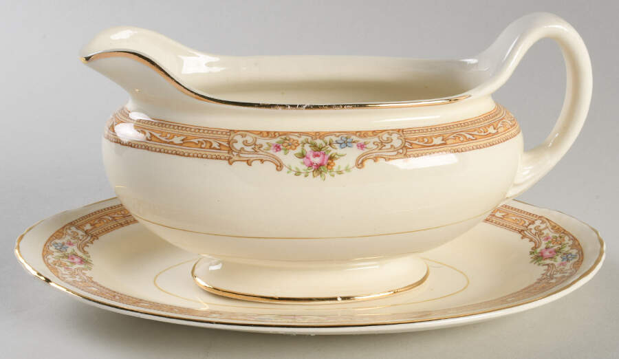 N1690 Gravy Boat & Underplate/Relish by Homer Laughlin -1