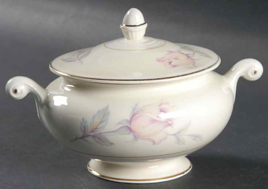 N1750 Sugar Bowl & Lid by Homer Laughlin -1