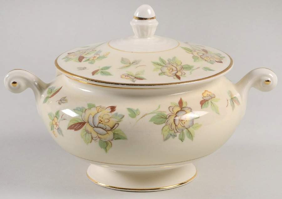 N1755 Sugar Bowl & Lid by Homer Laughlin -1