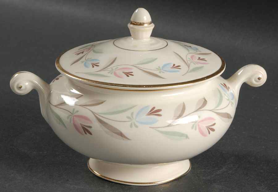Nantucket Sugar Bowl & Lid by Homer Laughlin -1