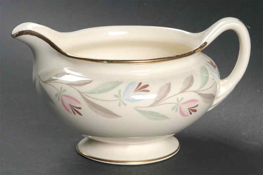 Nantucket Creamer by Homer Laughlin -1