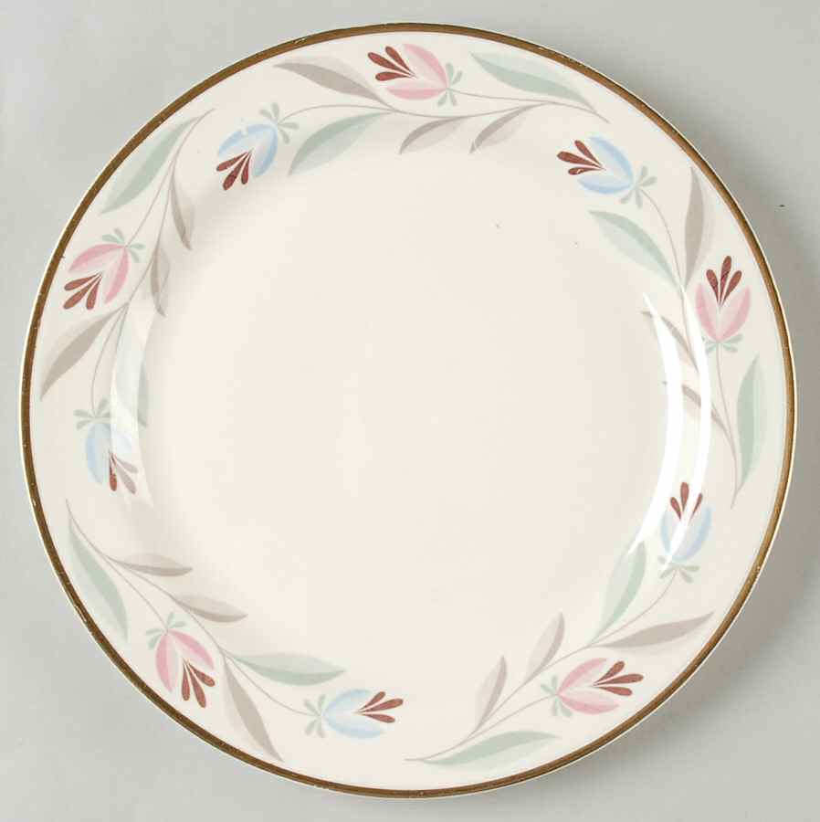 Nantucket Luncheon Plate by Homer Laughlin -1
