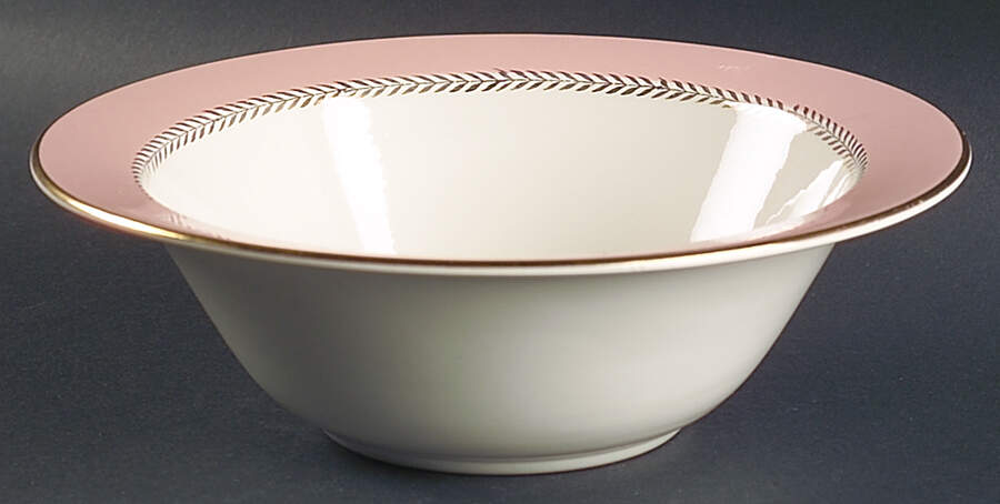 Pink Laurel 9" Round Vegetable Bowl by Homer Laughlin -1