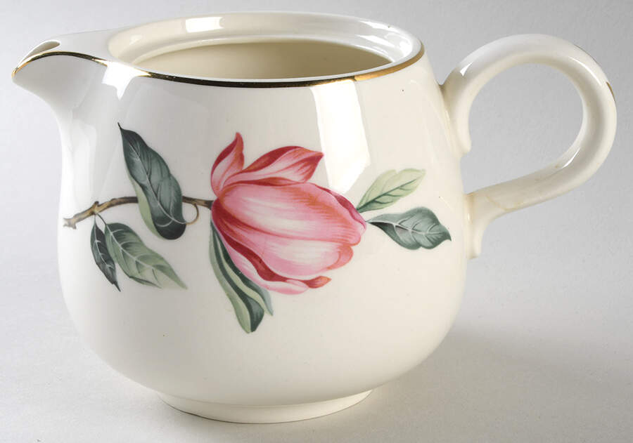 Pink Magnolia Teapot No Lid by Homer Laughlin -1