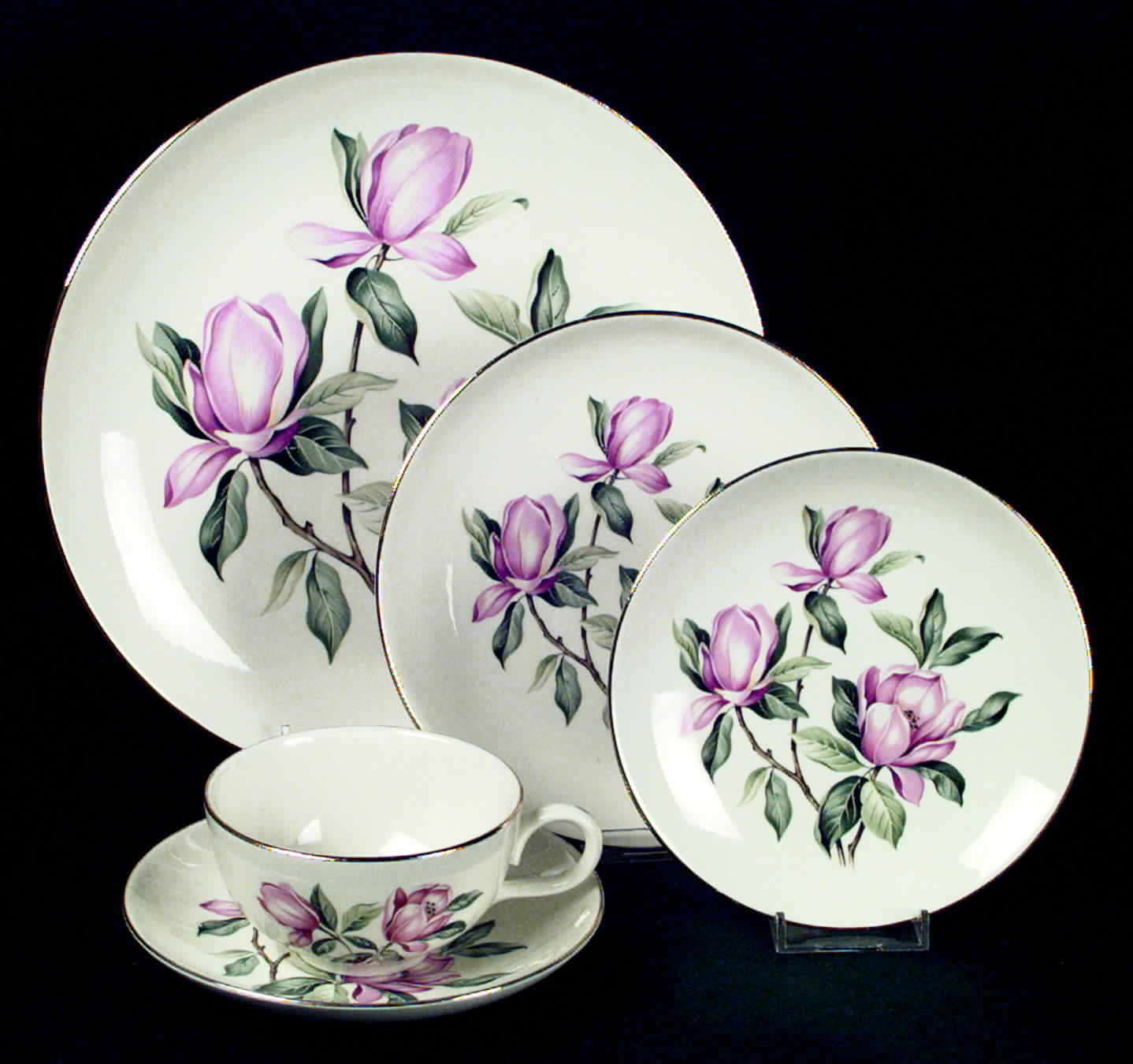 Pink Magnolia Bread & Butter Plate by Homer Laughlin -1