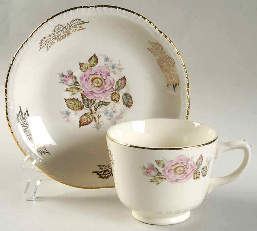 Queen Esther Footed Cup & Saucer Set by Homer Laughlin -1