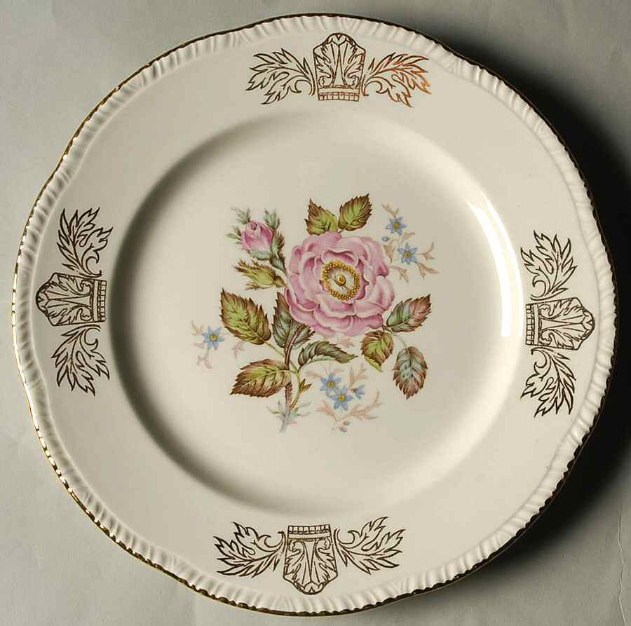 Queen Esther Luncheon Plate by Homer Laughlin -1