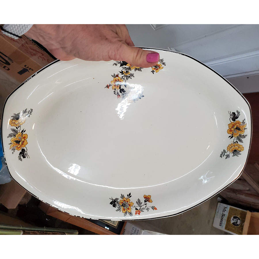 Raymond 12" Oval Serving Platter by Homer Laughlin -1