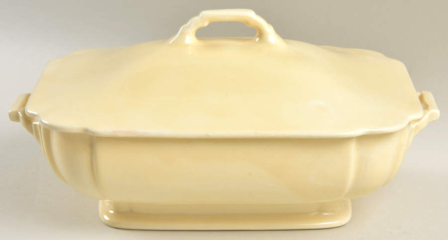 Riviera Ivory Rectangular Covered Vegetable by Homer Laughlin -1