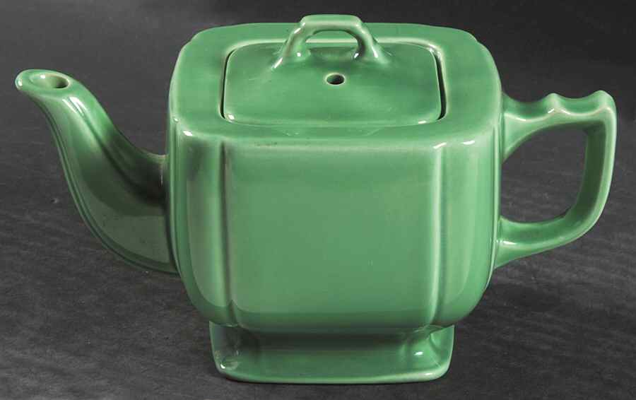 Riviera Green Teapot & Lid by Homer Laughlin -1