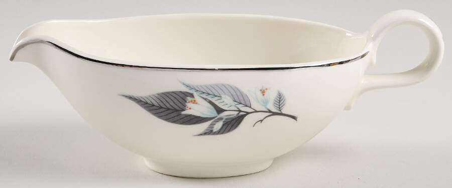 Lotus Hai (Rhythm Shape) Gravy Boat by Homer Laughlin -1