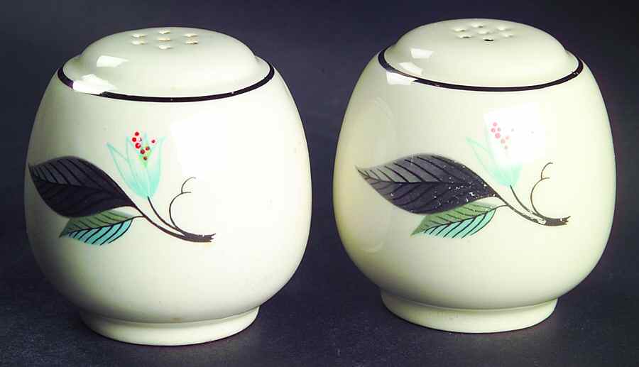 Lotus Hai (Rhythm Shape) Salt & Pepper Set by Homer Laughlin -1