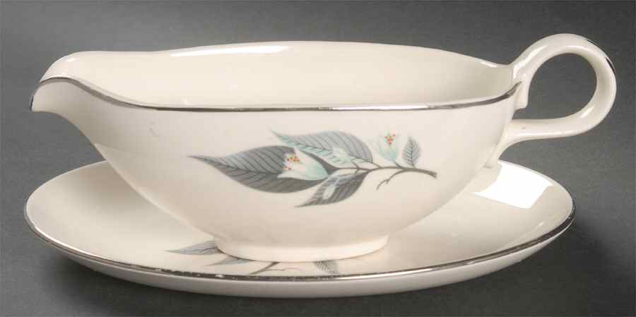Lotus Hai (Rhythm Shape) Gravy Boat & Underplate/Relish by Homer Laughlin -1