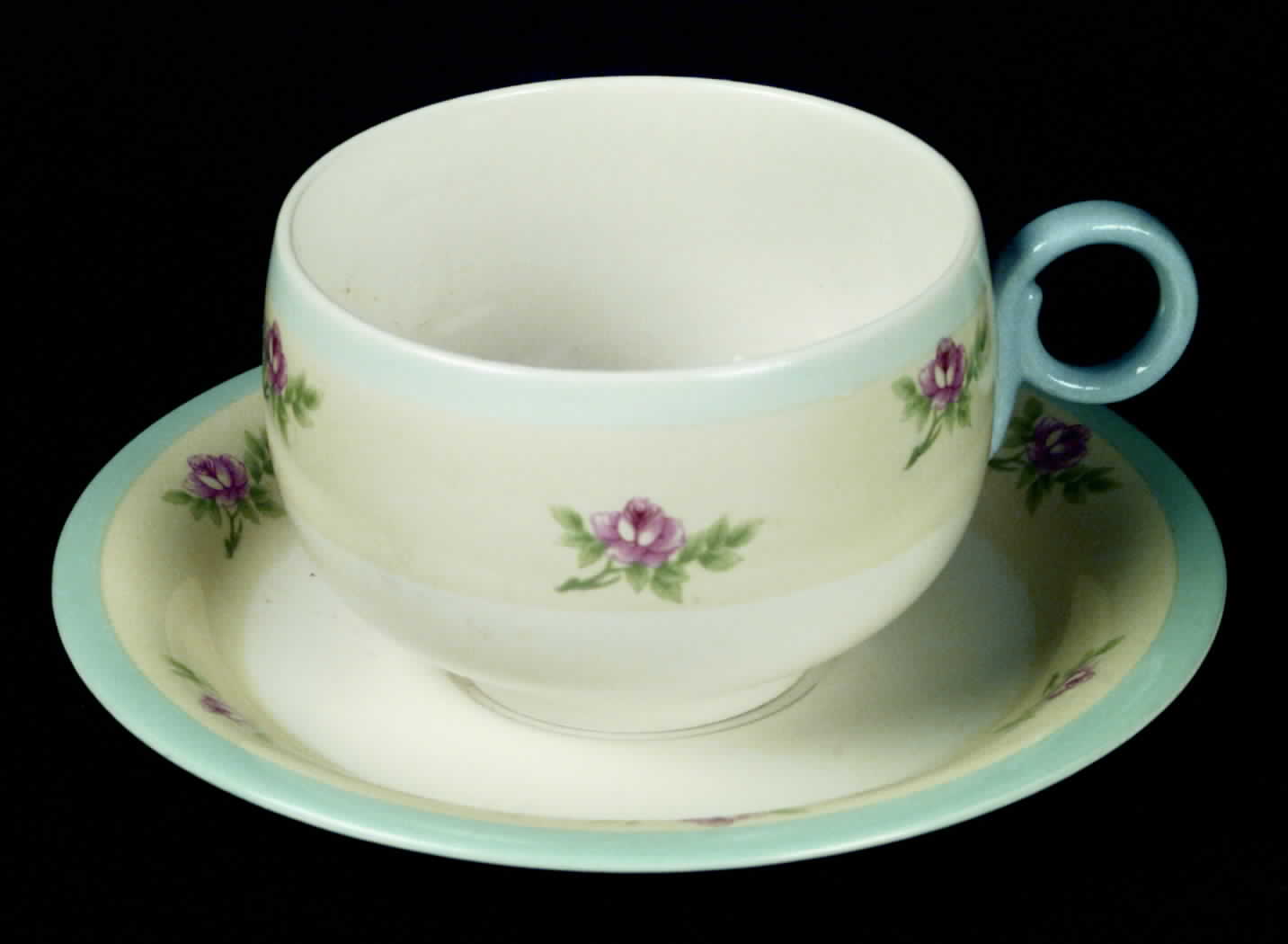 S181 Flat Cup & Saucer Set by Homer Laughlin -1
