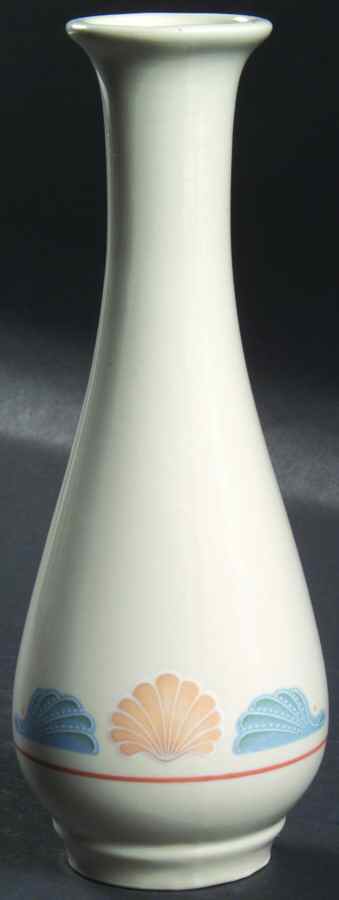 Seashell 7" Bud Vase by Homer Laughlin -1