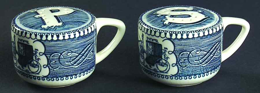 Shakespeare Country Blue (Scrolls) Salt & Pepper Set by Homer Laughlin -1