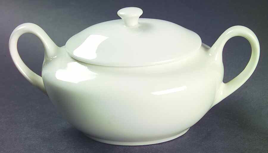 Snow White Sugar Bowl & Lid by Homer Laughlin -1