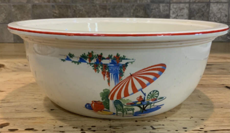 Sun Porch 8" Mixing Bowl by Homer Laughlin -1