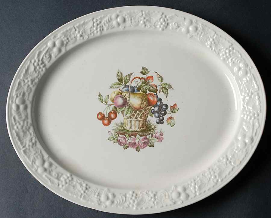 Surrey 11" Oval Serving Platter by Homer Laughlin -1