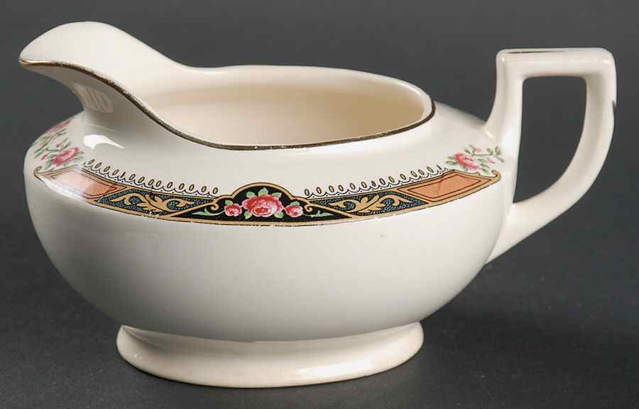 K4424 Creamer by Homer Laughlin -1