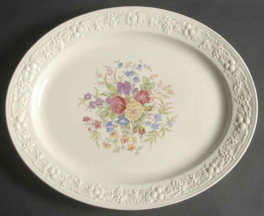 TH11 15" Oval Serving Platter by Homer Laughlin -1