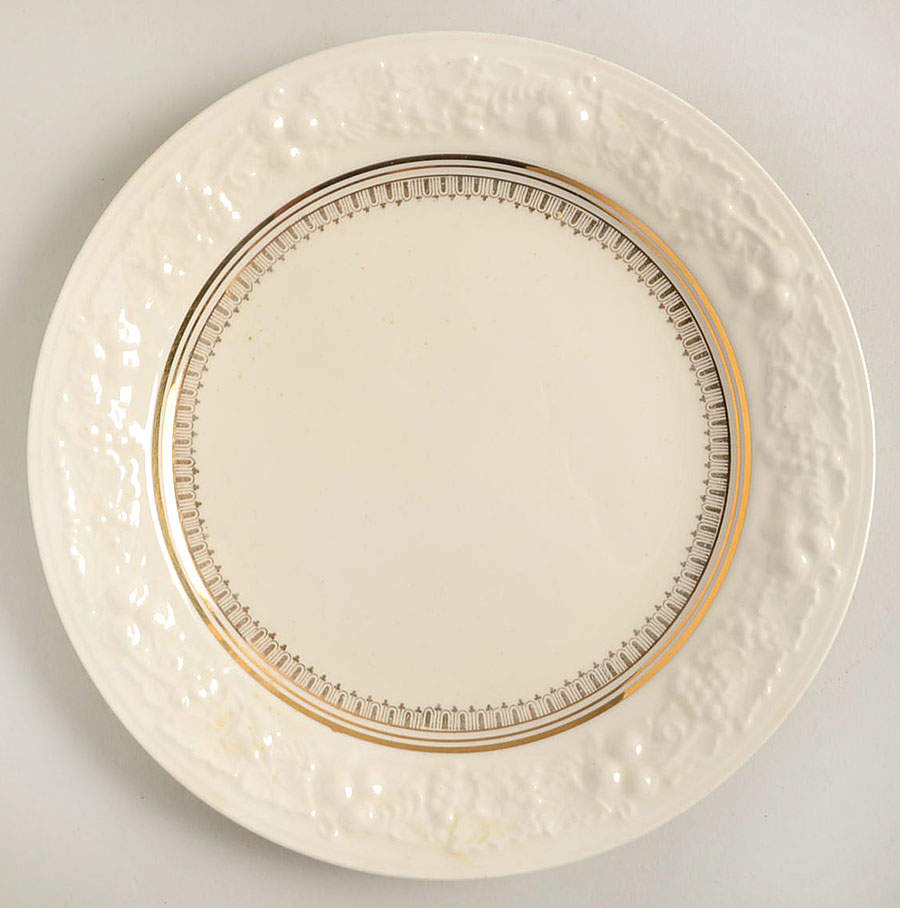 TH14 Gold Dessert/Pie Plate by Homer Laughlin -1