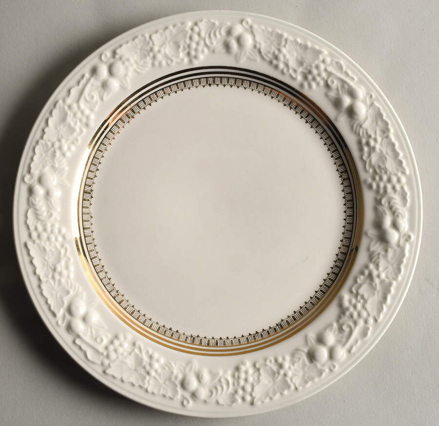 TH14 Gold Salad Plate by Homer Laughlin -1