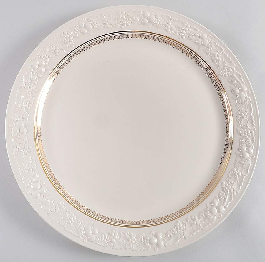 TH14 Gold 13" Chop Plate (Round Platter) by Homer Laughlin -1