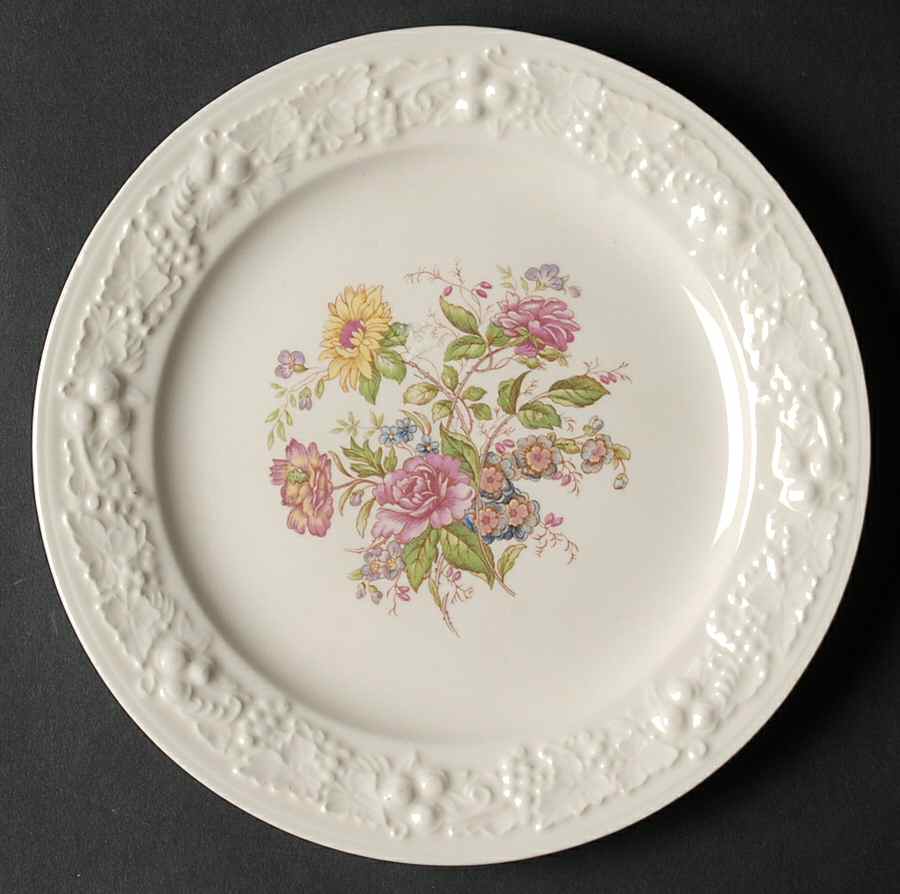 TH6 Dessert/Pie Plate by Homer Laughlin -1