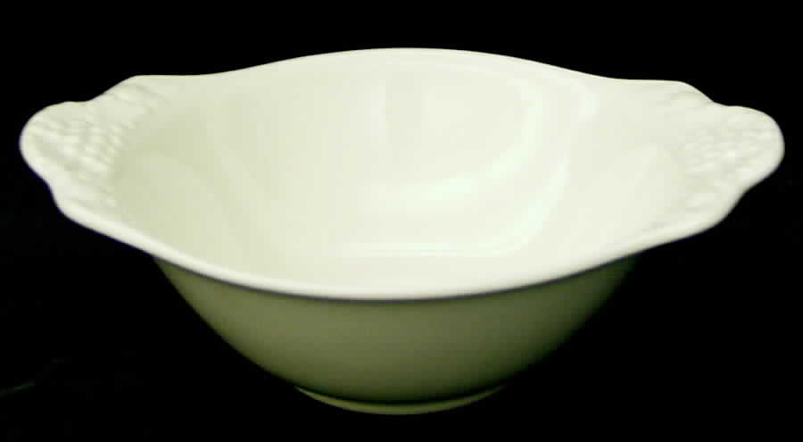 Theme Off White (Eggshell) Lugged Cereal Bowl by Homer Laughlin -1