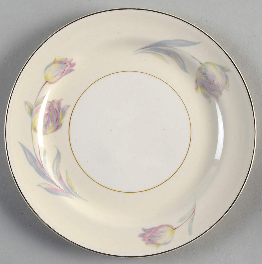 Tulip (Eggshell Nautilus) Salad Plate by Homer Laughlin -1