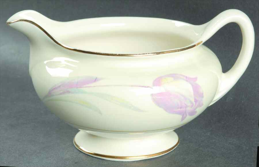 Tulip (Eggshell Nautilus) Creamer by Homer Laughlin -1