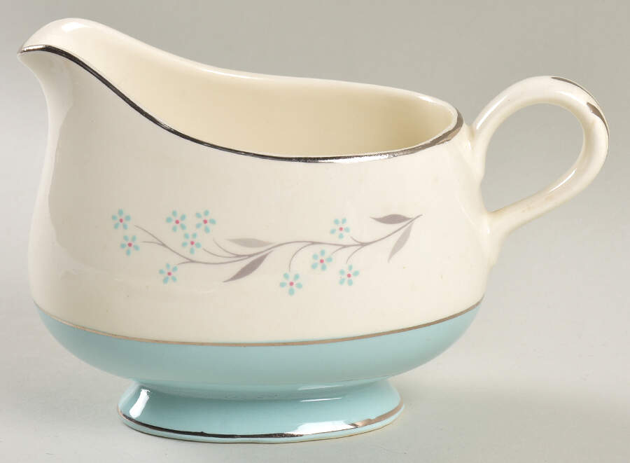 Turquoise Melody Gravy Boat by Homer Laughlin -1