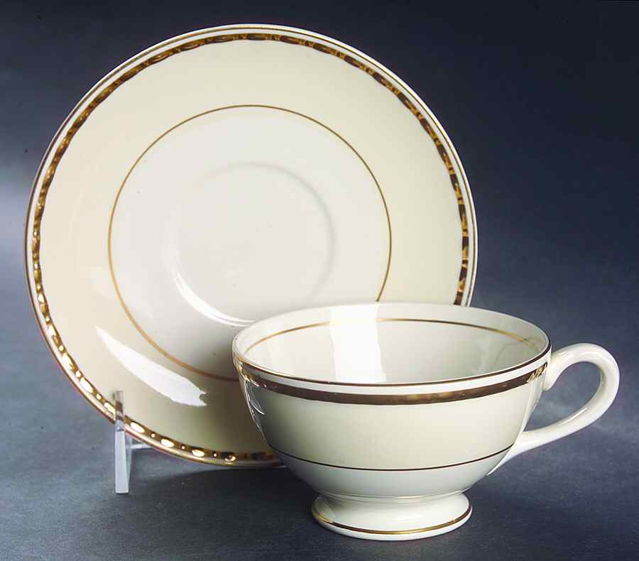 Viceroy Footed Cup & Saucer Set by Homer Laughlin -1