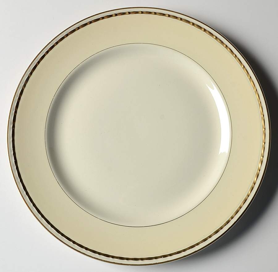 Viceroy Luncheon Plate by Homer Laughlin -1