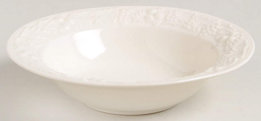 Vintage Rim Fruit/Dessert (Sauce) Bowl by Homer Laughlin -1