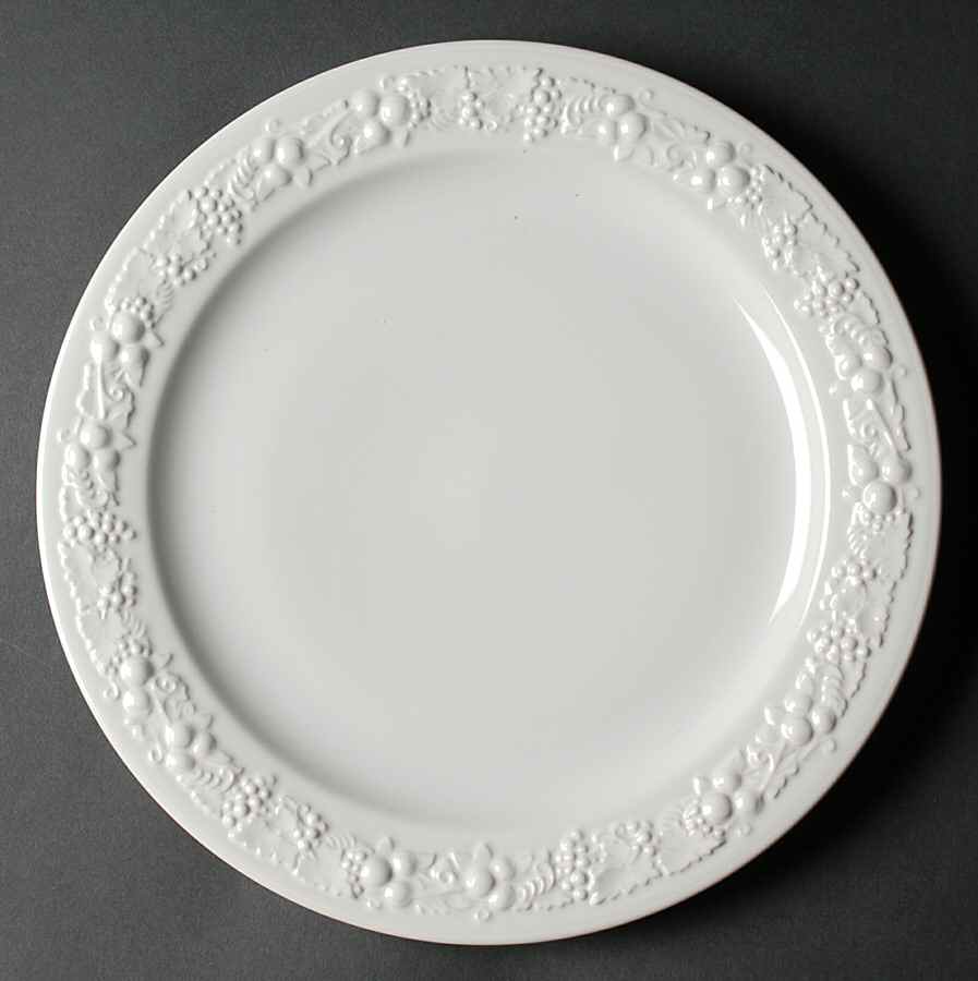 Vintage 12" Chop Plate (Round Platter) by Homer Laughlin -1