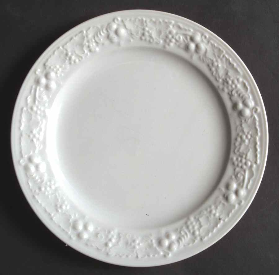 Vintage Dessert/Pie Plate by Homer Laughlin -1