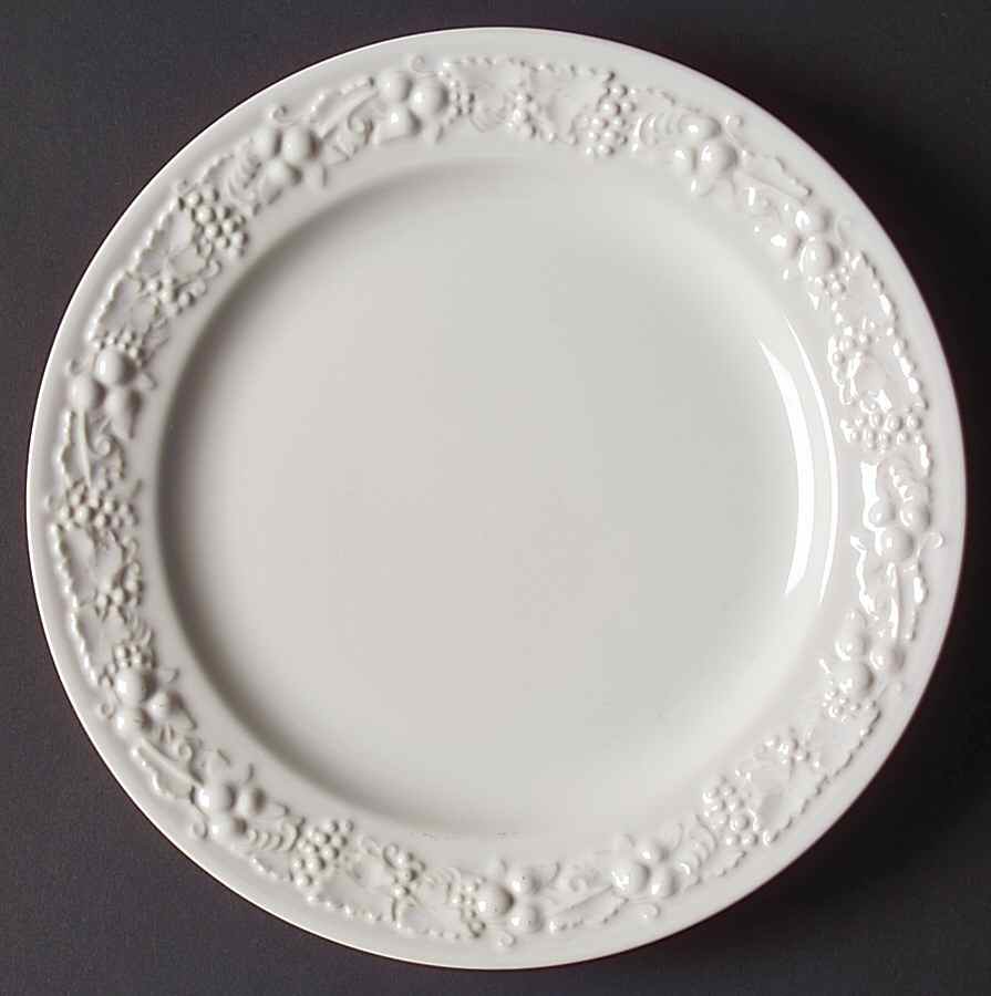Vintage Luncheon Plate by Homer Laughlin -1