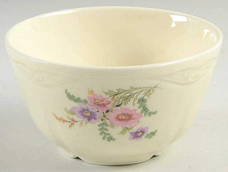 VR135 Cranberry Bowl by Homer Laughlin -1