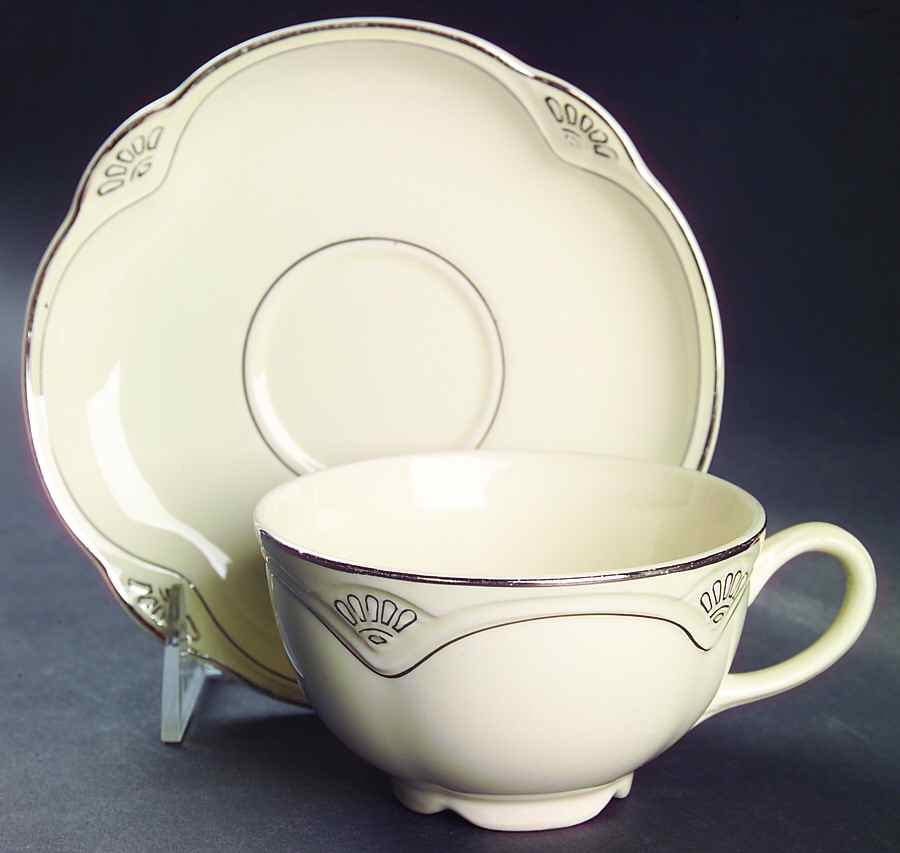 W134 Flat Cup & Saucer Set by Homer Laughlin -1