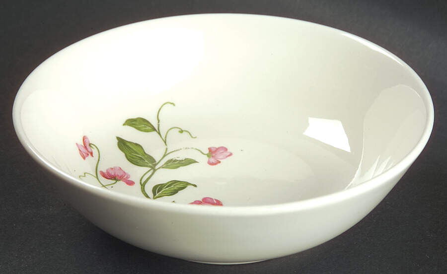 Sweet Pea (No Trim) Fruit/Dessert (Sauce) Bowl by Homer Laughlin -1
